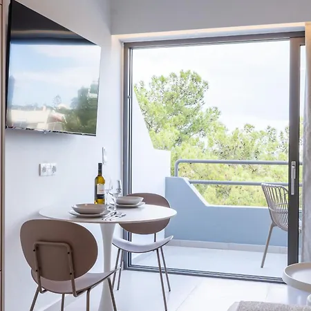 Pine View Urban Living 4 * Rethymnon